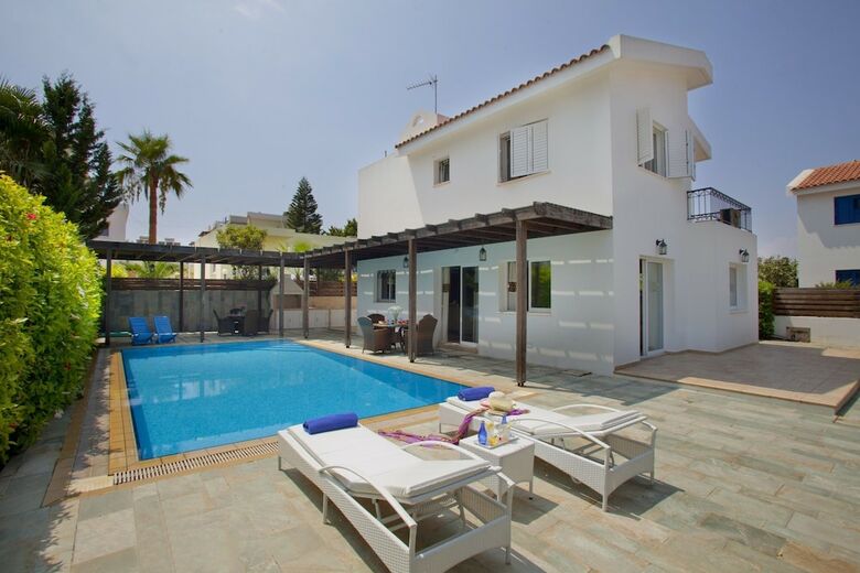 Protaras Villa Skyros