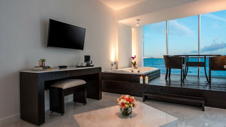 Hotel Park Royal Beach Mazatl�n