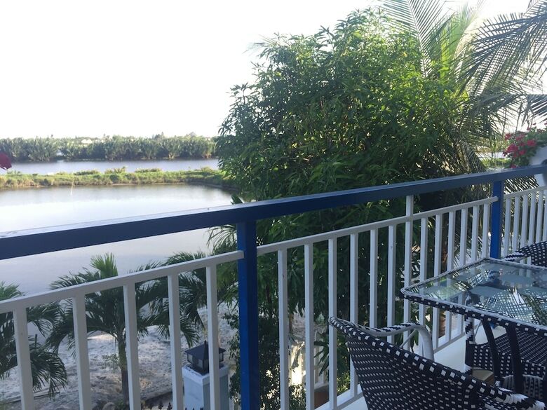 Bed & Breakfast Tra Que Riverside Homestay