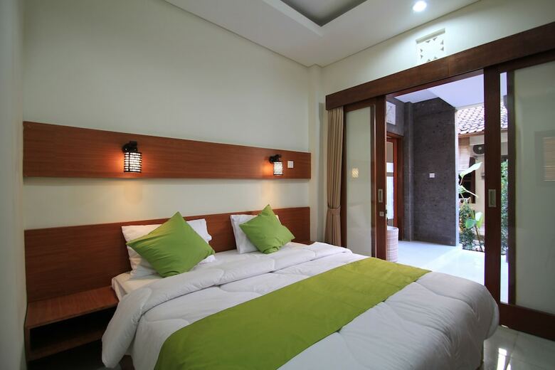 Hotel The Kuta Bagus View