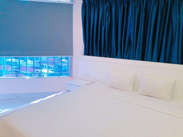 Queen Central Apartment-hotel