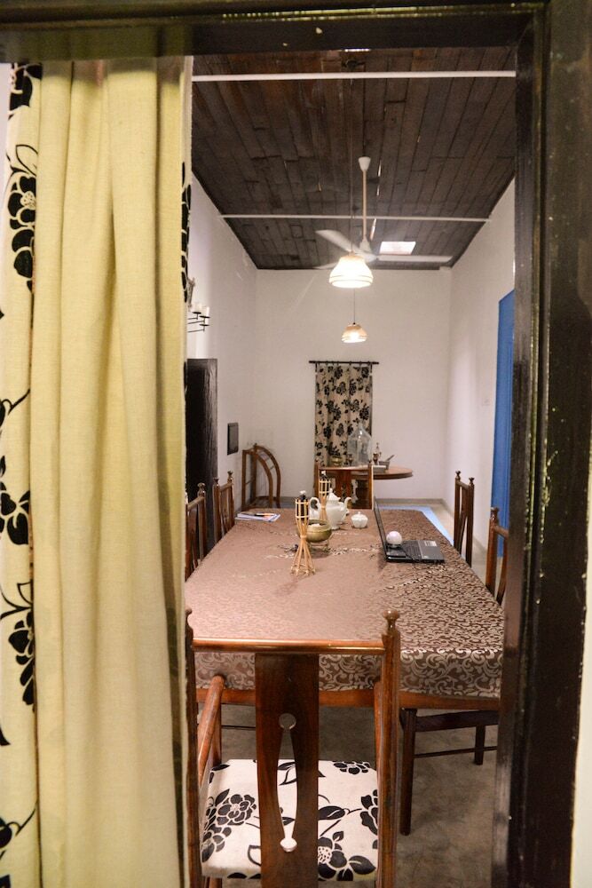 Hotel Maggie Garden Hostel