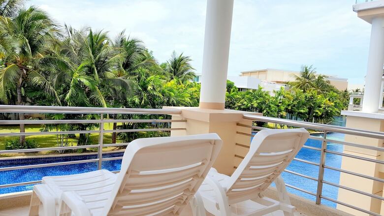 Hua Hin Blue Lagoon Condotel