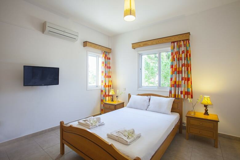 Protaras Views Villa