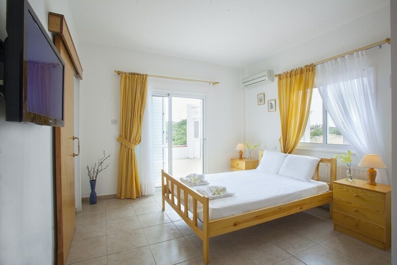 Protaras Views Villa