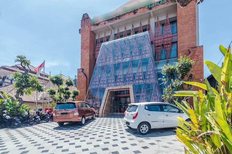 Hotel Zen Rooms By Pass Ngurah Rai Suwung