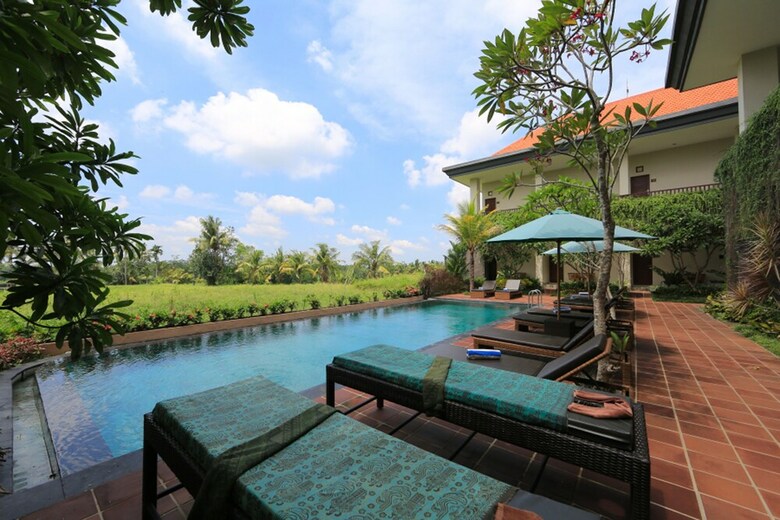 Hotel Zen Premium Ubud Bisma 3