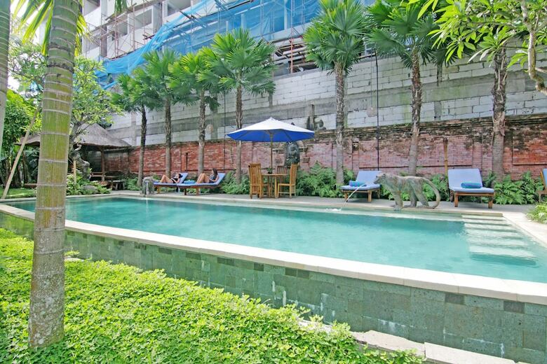 Hotel Zen Premium Ubud Pengosekan 2