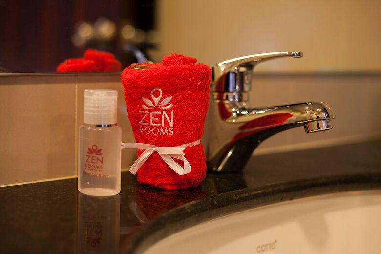 Hotel Zen Rooms Silom Soi 17