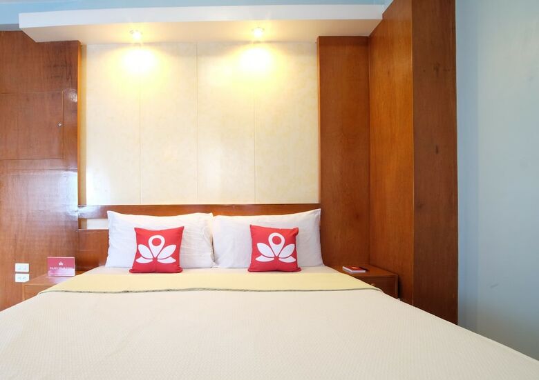 Hotel Zen Rooms Basic Quirino Station
