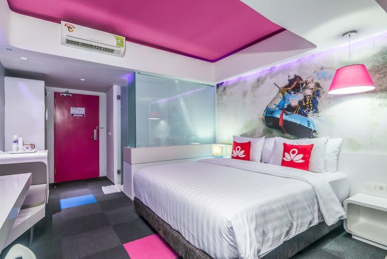 Hotel Zen Premium Kuta Raya