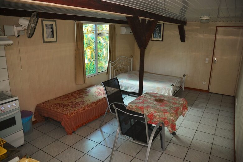 Apartamentos Pension Fare Maheata