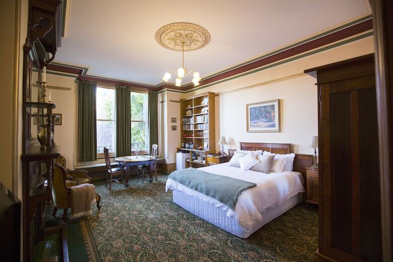Bed & Breakfast Turret House