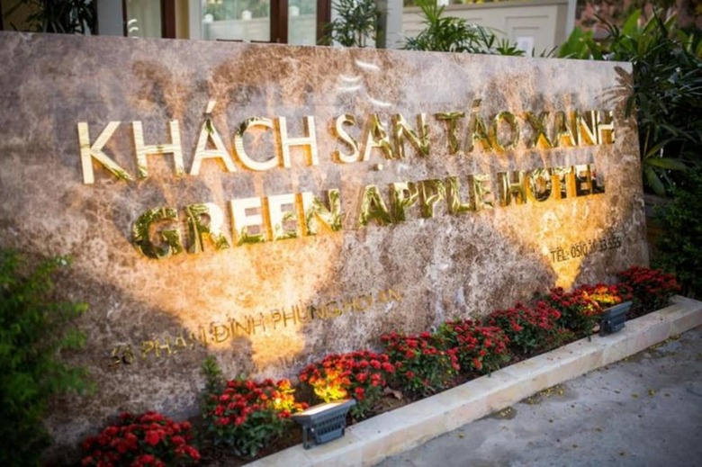 Green Apple Hotel