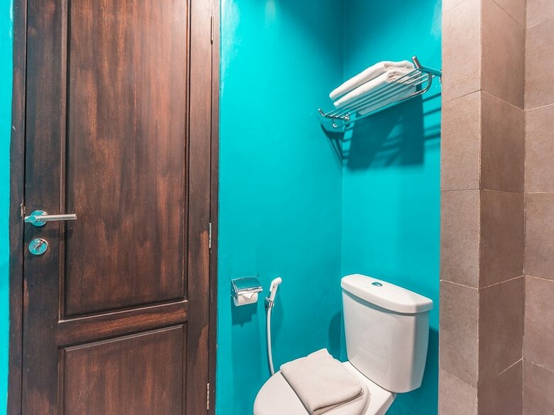 Capital O 1662 Ole Suites Hotel