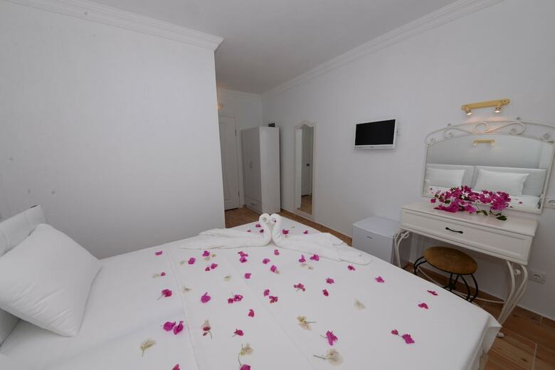 Neruda Pension