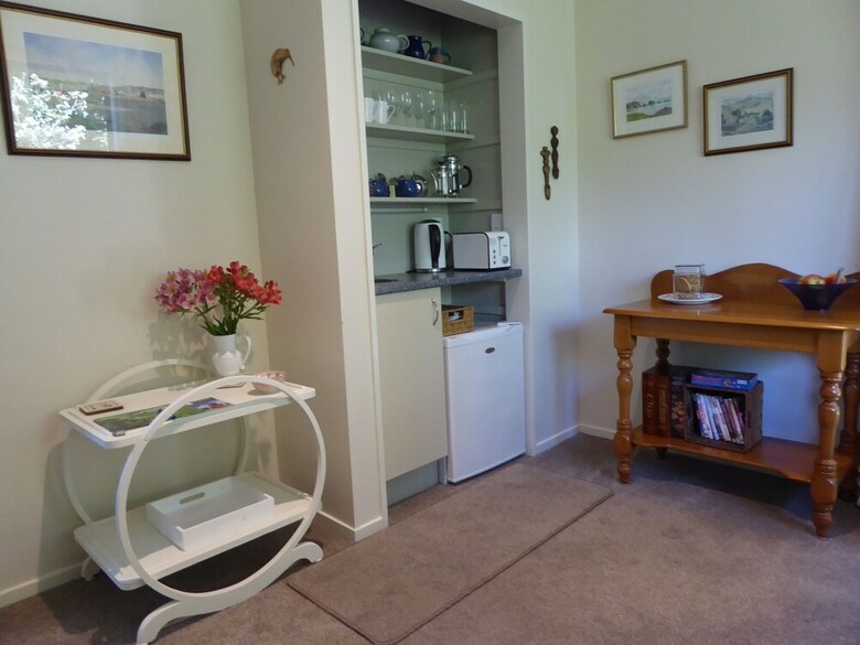 Hazelwood Mapua Bed And Breakfast
