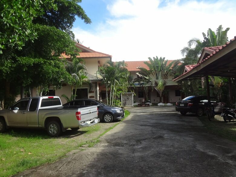 Hotel Baan Somtawin