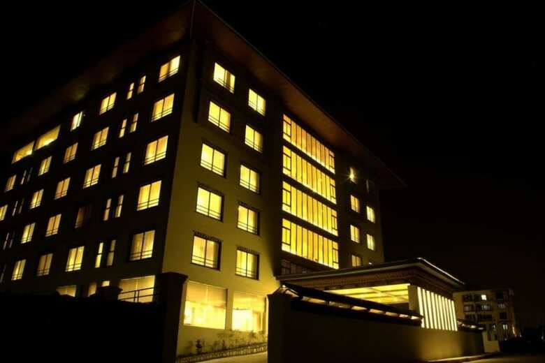 Ariya Hotel