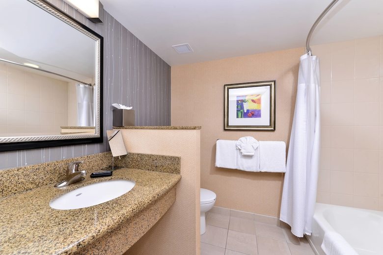 Hotel Courtyard By Marriott Boise West Meridian