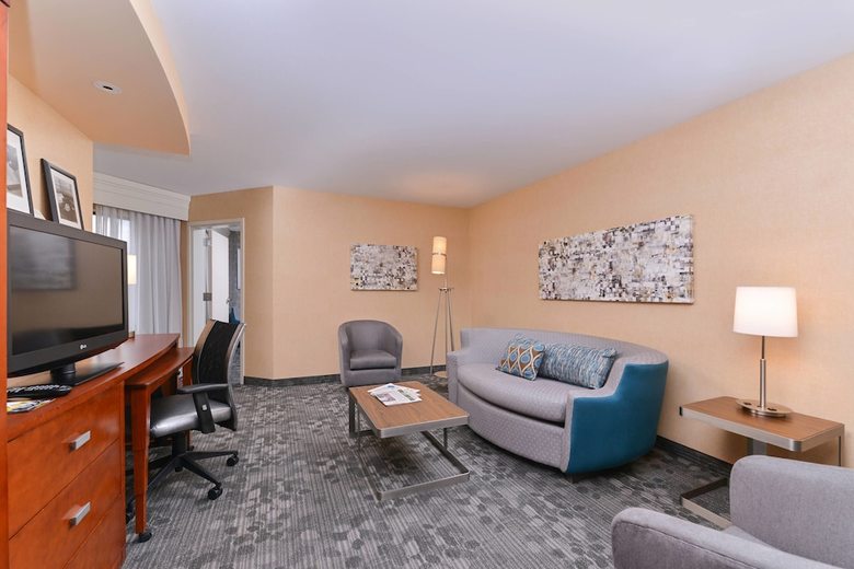 Hotel Courtyard By Marriott Boise West Meridian