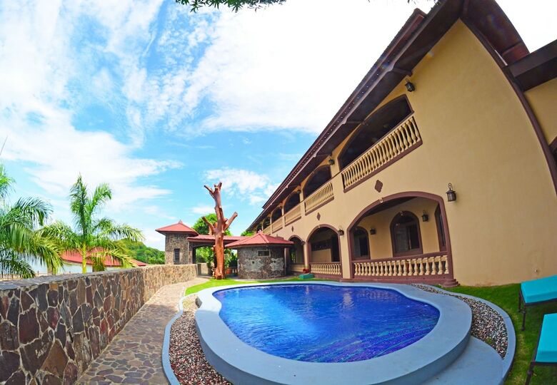 Hotel El Reith Lake Granada Nicaragua
