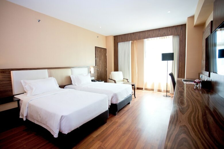 Vouk Hotel Suites