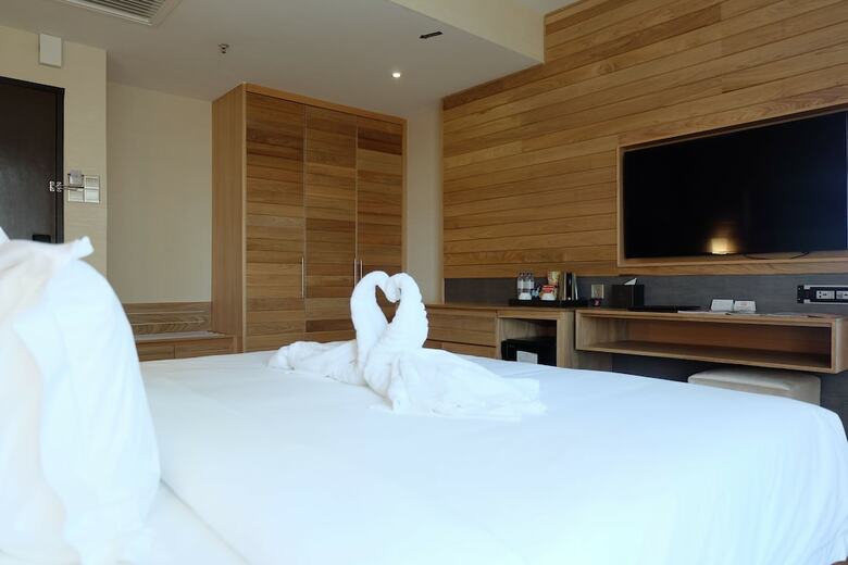 Vouk Hotel Suites