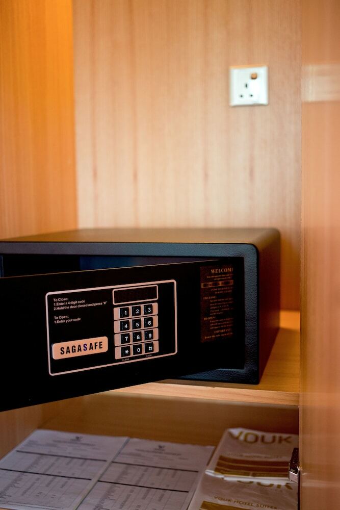 Vouk Hotel Suites