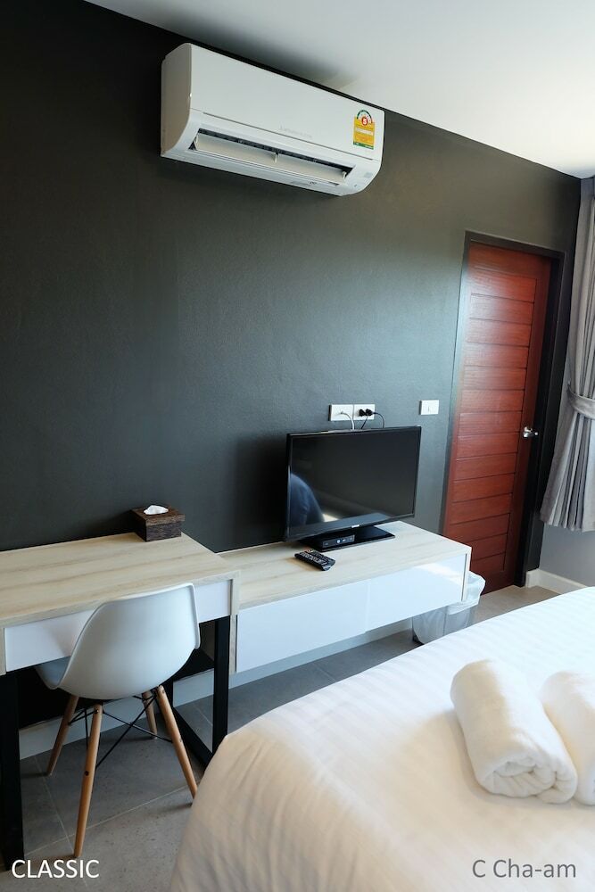 C Cha-am Hotel