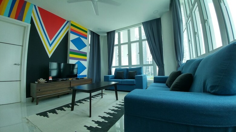Apartamentos Holi 1medini Suites