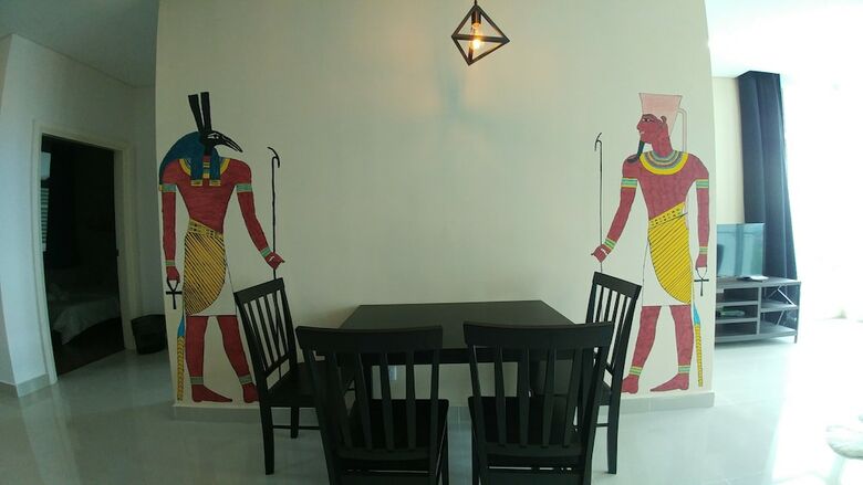 Apartamentos Holi 1medini Suites