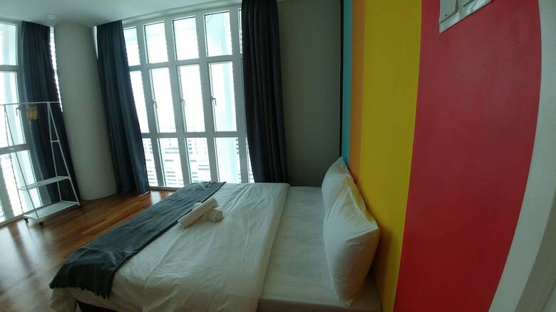 Apartamentos Holi 1medini Suites