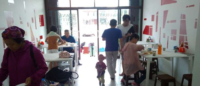 Hostal Suratthani Airport Hostel