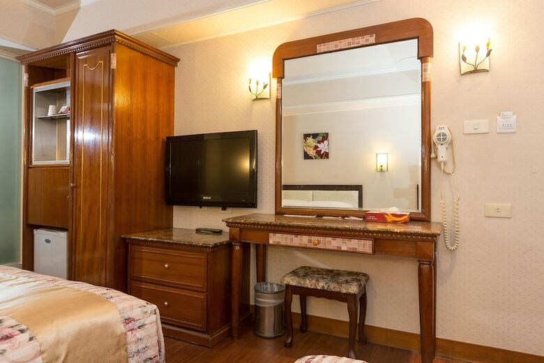 Spring Art Hotel (Hao Ying Hotel)