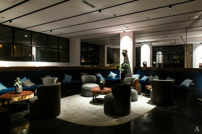 Atix Hotel