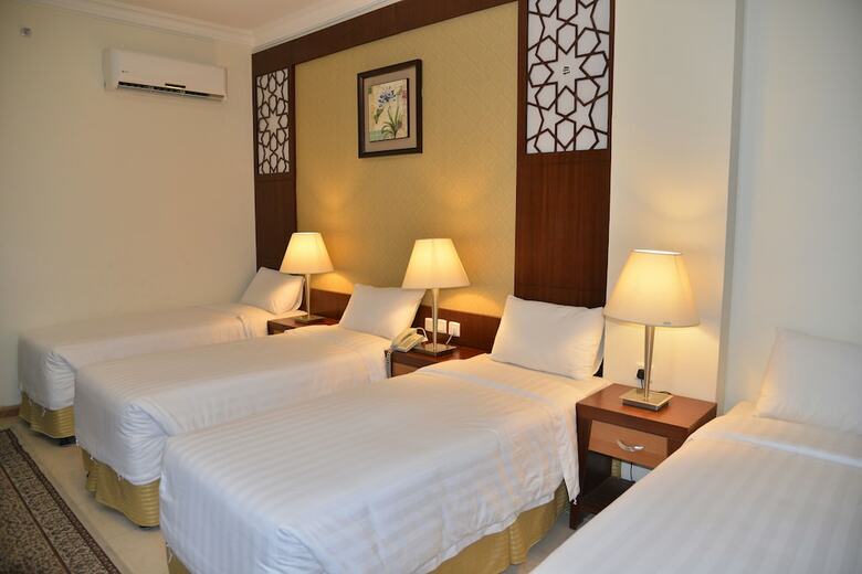 Dar Al Shohadaa Hotel