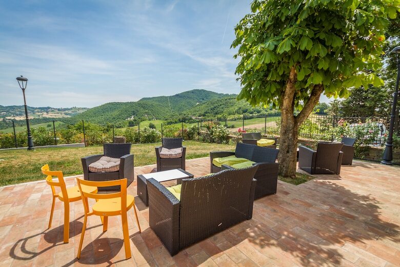 Agroturismo Tenuta Borgo Santa Cecilia