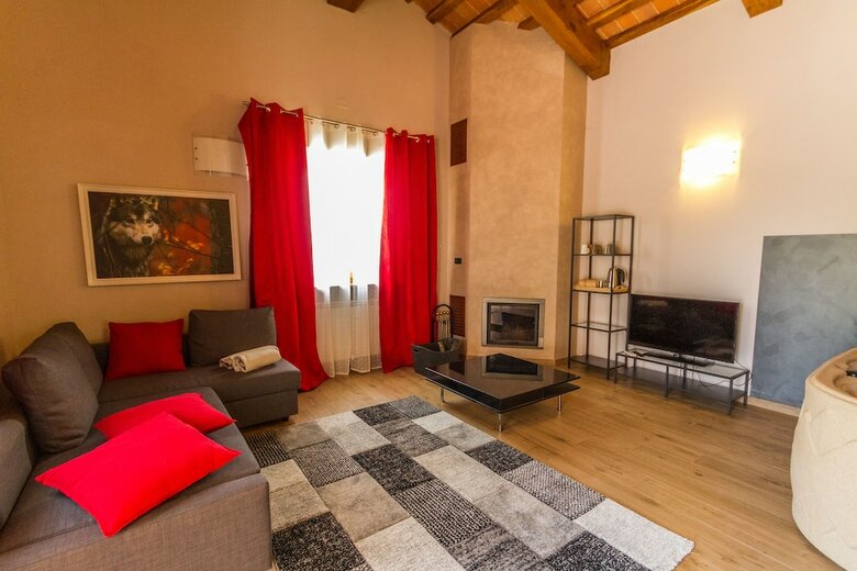 Agroturismo Tenuta Borgo Santa Cecilia