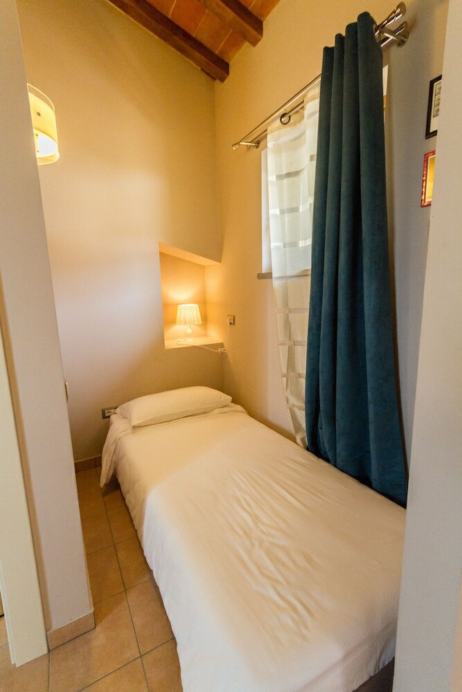 Agroturismo Tenuta Borgo Santa Cecilia