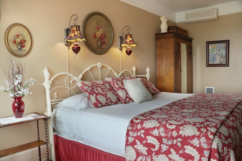 Bed & Breakfast Old Wheeler Hotel