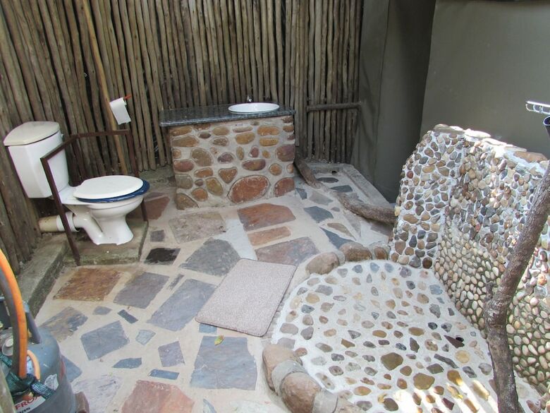 Amanzimloti Riverside Bush Camp