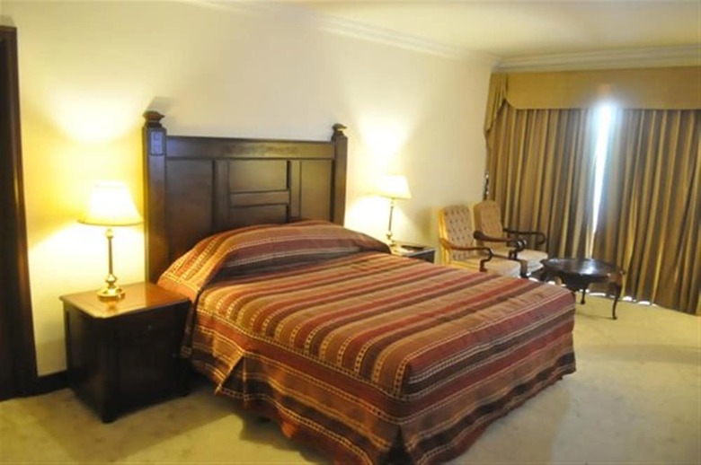 Hill View Hotel