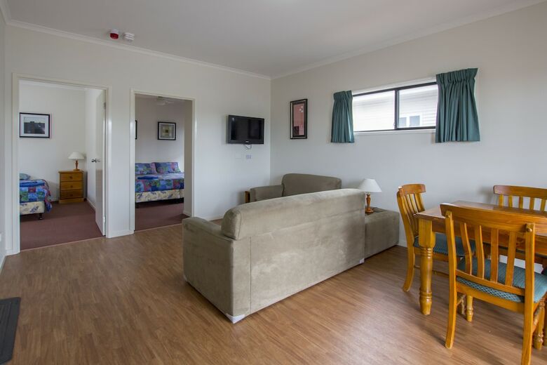 Apartamentos Sundowner Cabin And Tourist Park