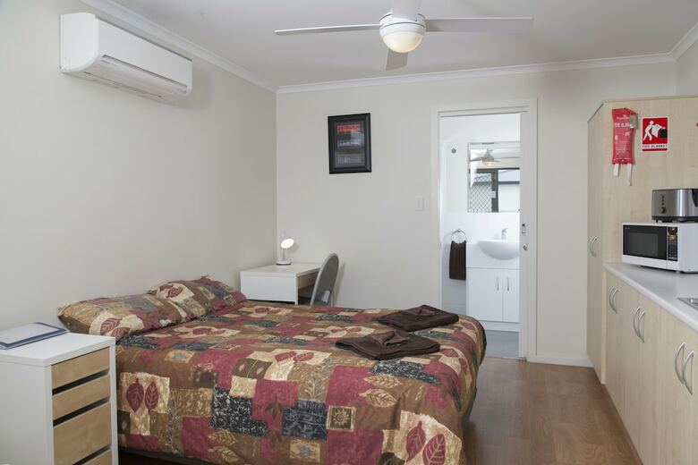 Apartamentos Sundowner Cabin And Tourist Park
