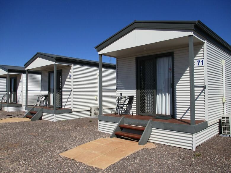 Apartamentos Sundowner Cabin And Tourist Park