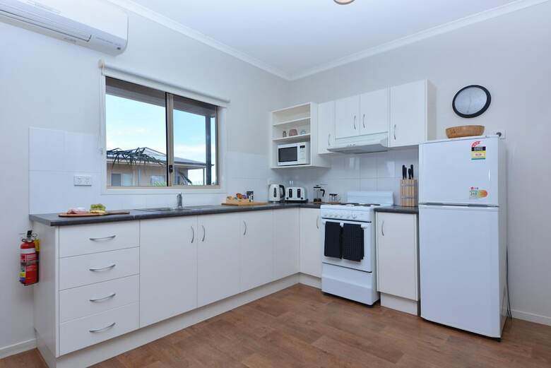 Apartamentos Sundowner Cabin And Tourist Park