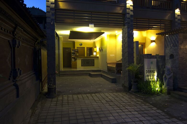Hotel Donna Homestay