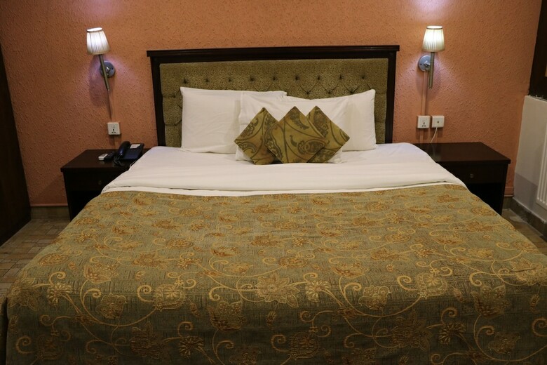 Hotel Comfort Residency