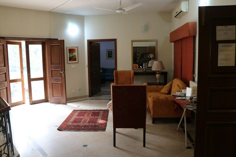 Hotel Comfort Residency